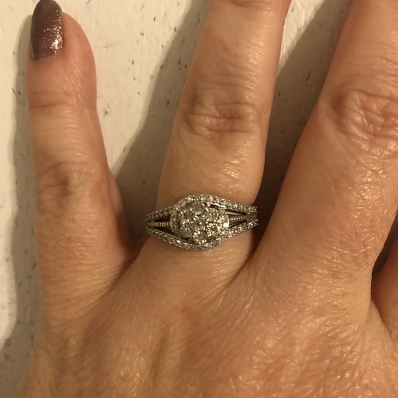 Diamond Sterling Silver Ring 💍🔥🔥🔥🔥ONLY $145 - Picture 5 of 8